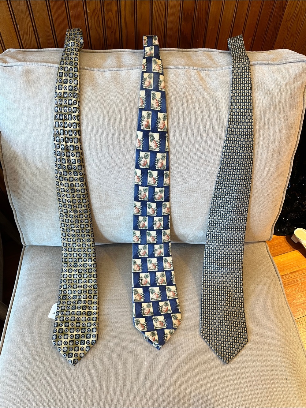 Men's Patterned Silk Tie Trio in Navy, Gold, and Gray